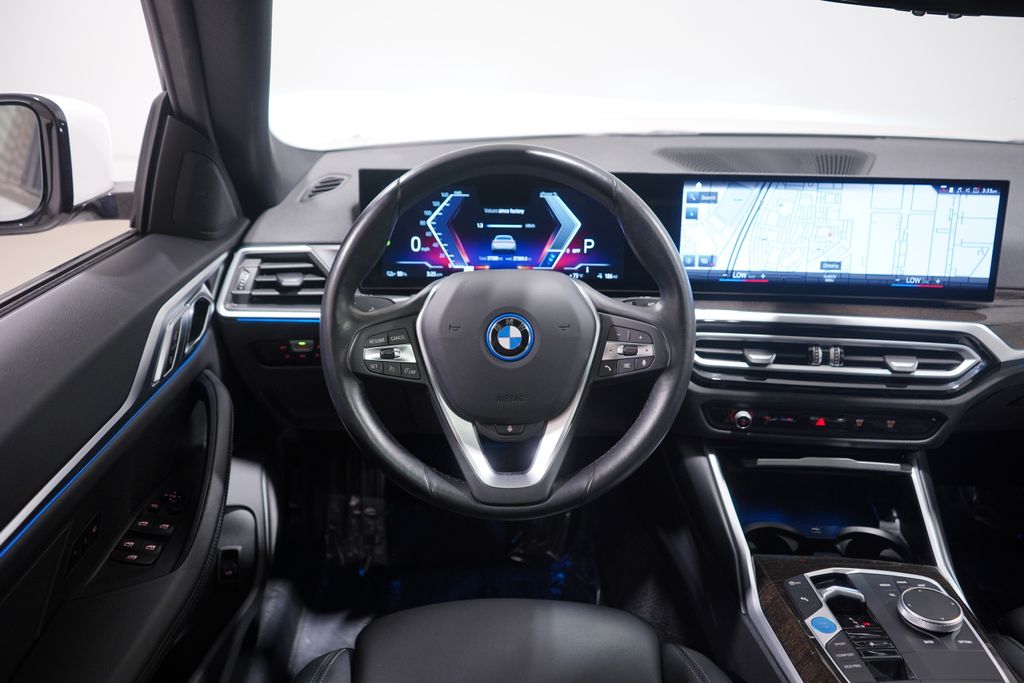 Thumbnail: 2023 BMW i4 - 11