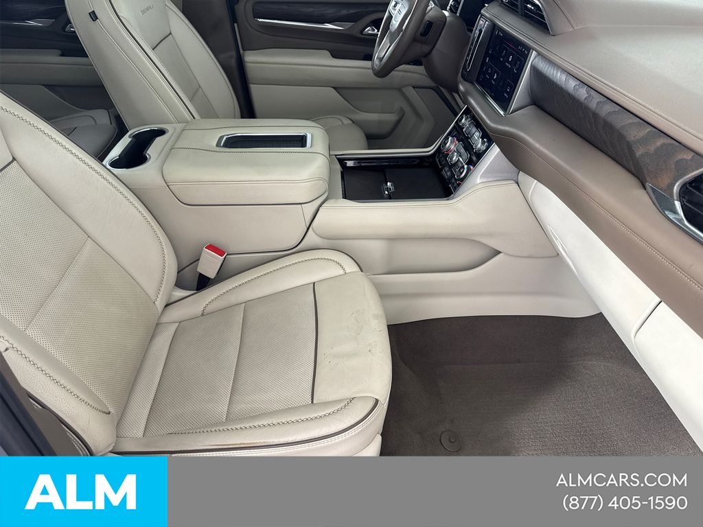 Used 2023 Silver GMC Denali image 16