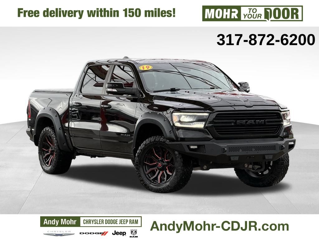 Diamond Black Crystal Pearlcoat 2019 RAM 1500 Big Horn Crew Cab 4WD Pickup Truck Four-Wheel Drive 8-Speed Automatic