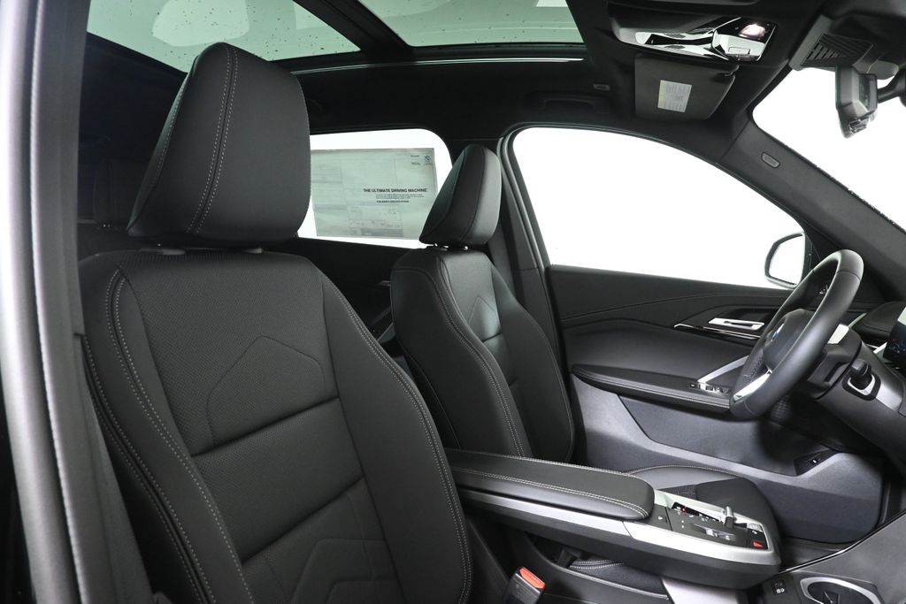 Thumbnail: 2027 BMW X1 - 30