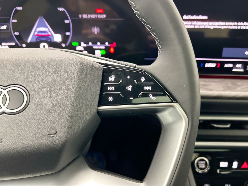 Thumbnail: 2025 Audi Q5 - 12