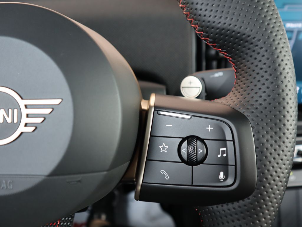 Thumbnail: 2026 MINI Cooper - 21