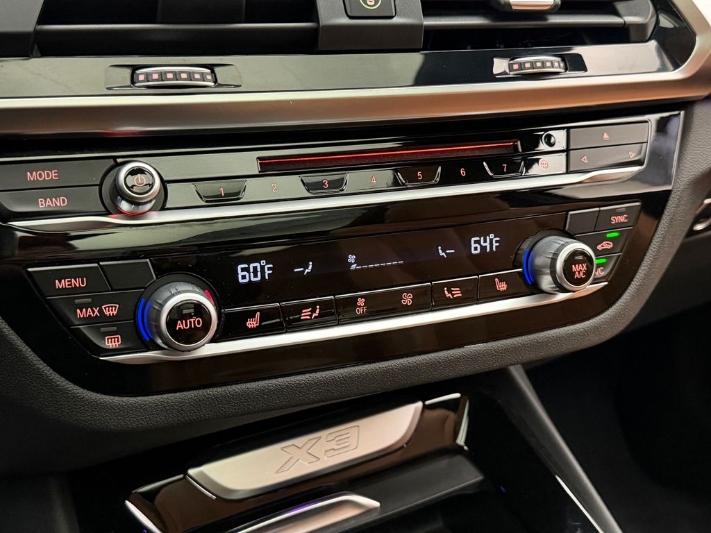 Thumbnail: 2019 BMW X3 - 32