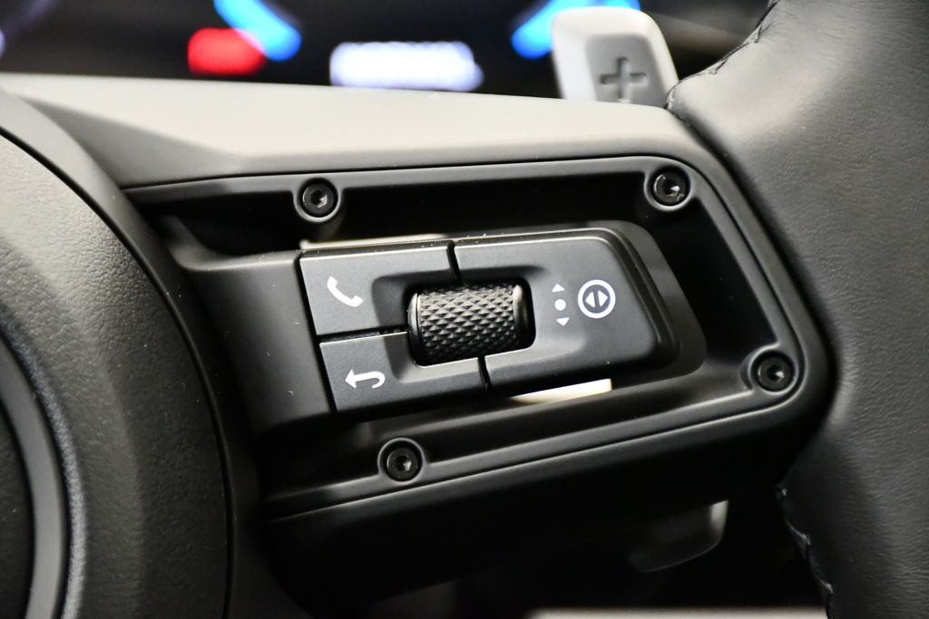 Thumbnail: 2026 Porsche Panamera - 27