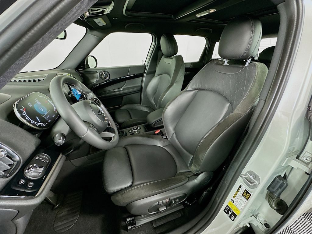 Thumbnail: 2023 MINI Cooper Countryman - 21