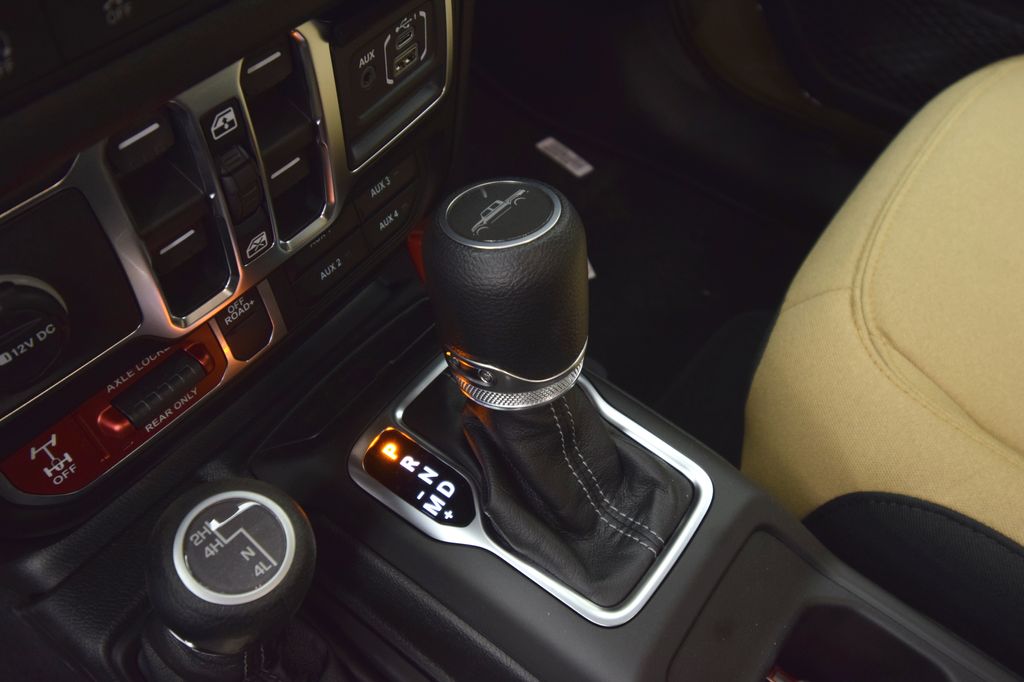 new 2026 Jeep Gladiator car, priced at $53,611