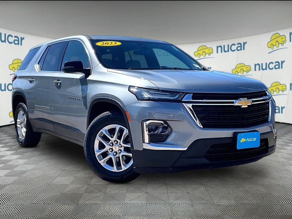 2023 Chevrolet Traverse — photo 1