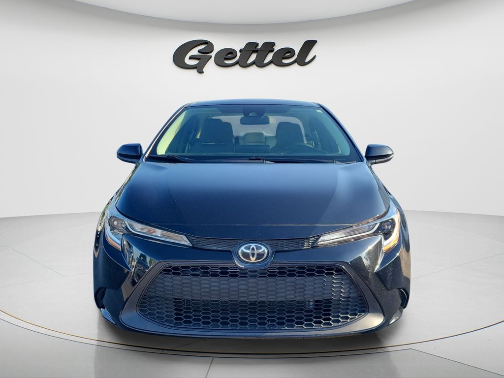 Certified Used 2022 Black Toyota LE image 2