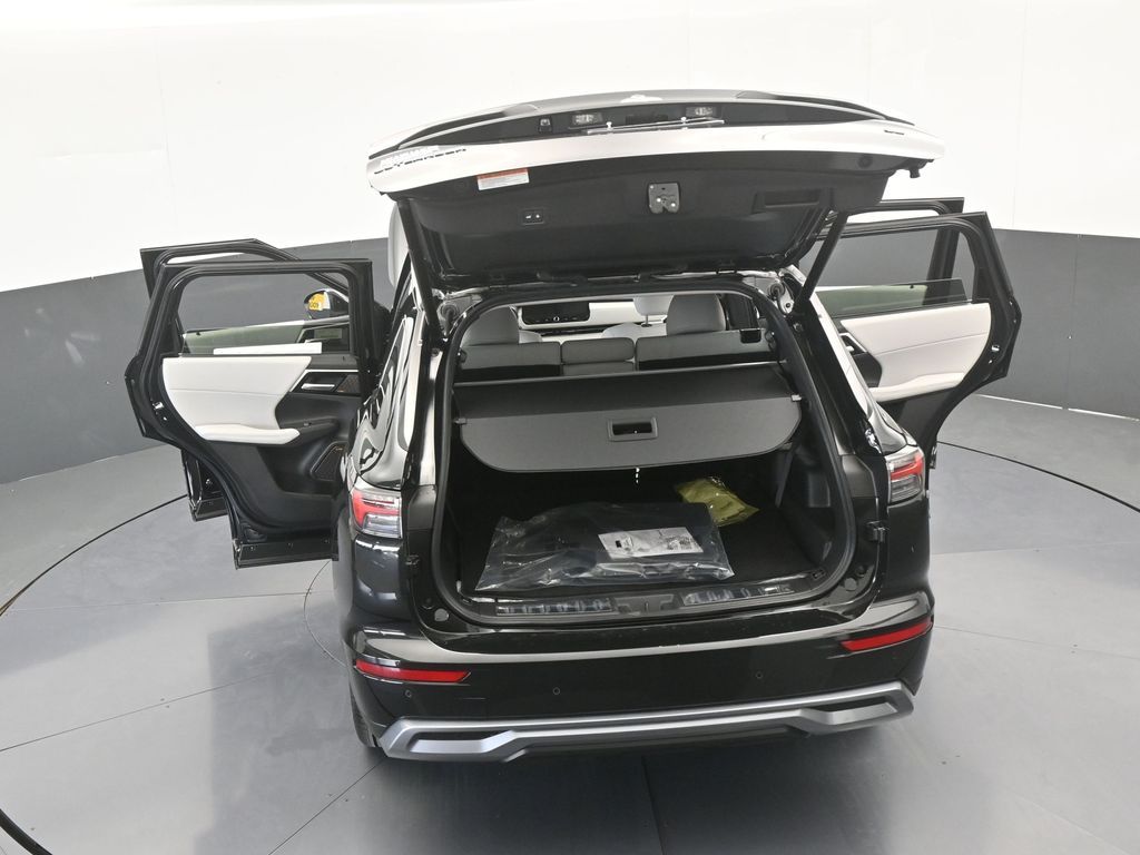 New 2026 Black Diamond Mitsubishi SE image 72