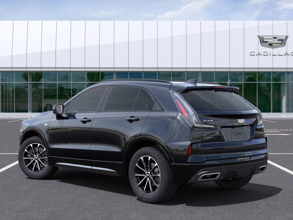 2025 Cadillac XT4 Sport 3