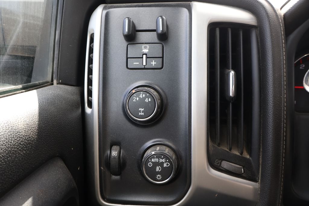 2016 GMC Sierra 3500 SLE 21