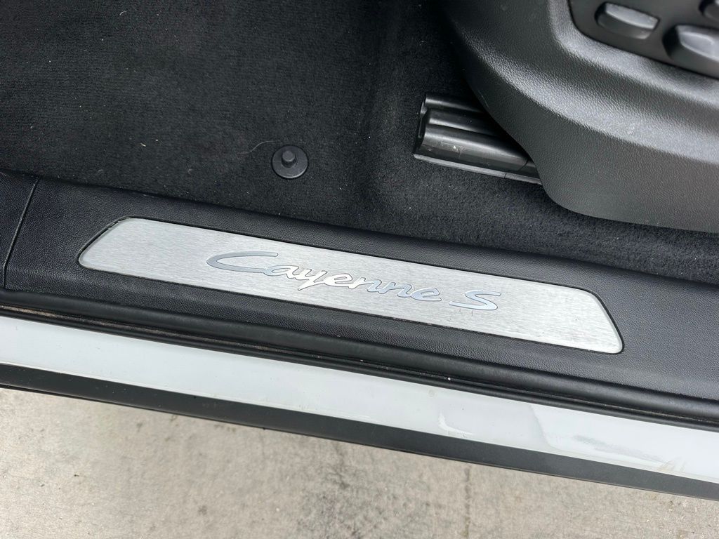 Thumbnail: 2025 Porsche Cayenne - 24