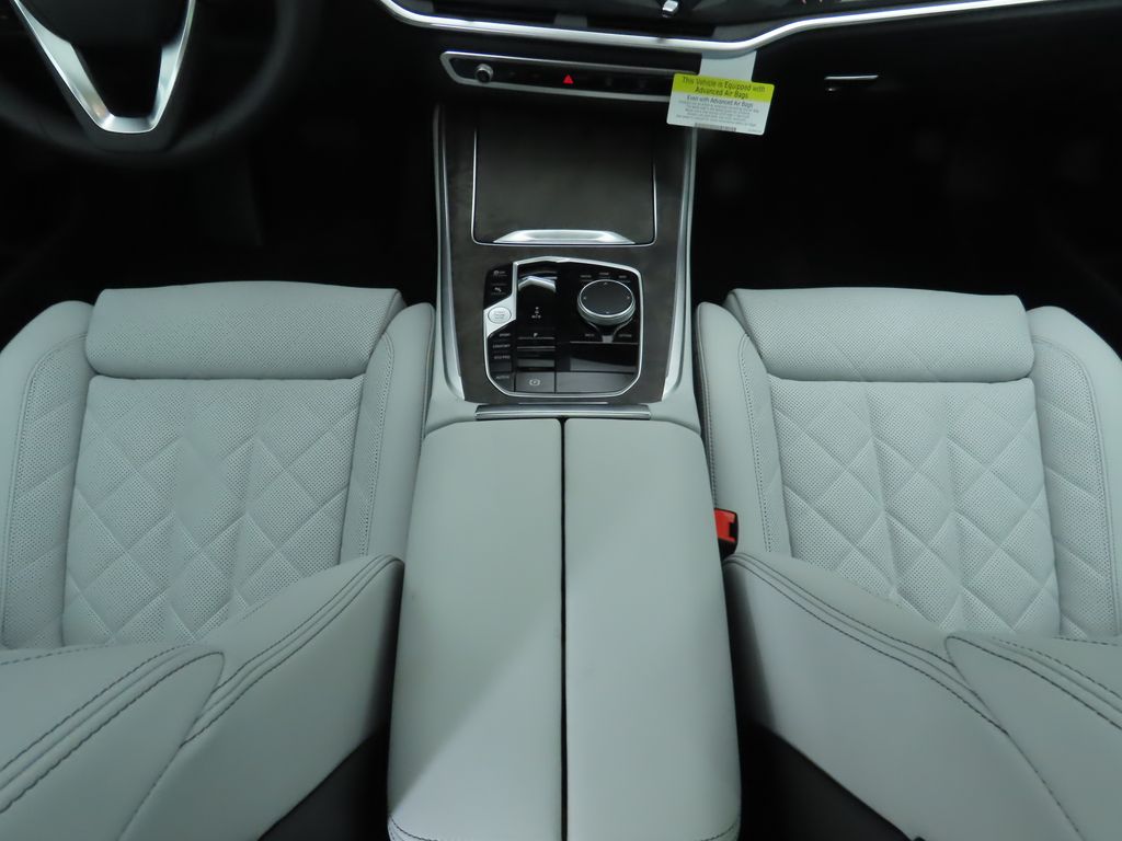 Thumbnail: 2026 BMW X5 - 17