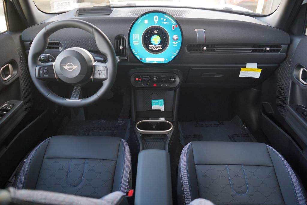 Thumbnail: 2026 MINI Cooper - 8