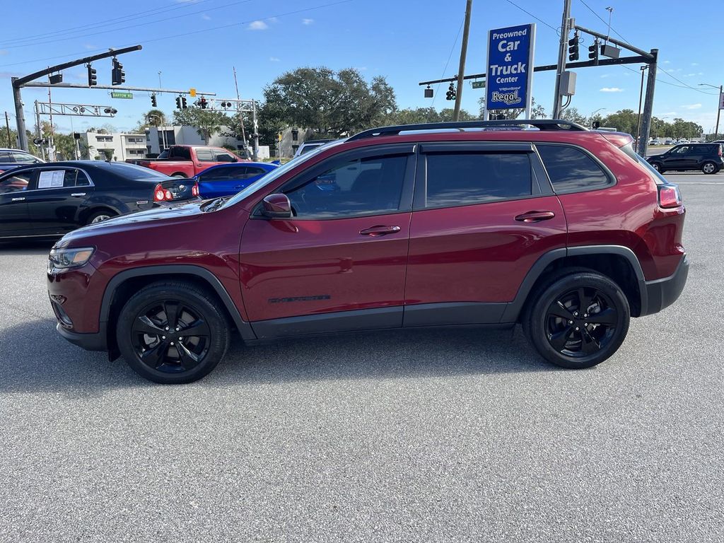 2021 Jeep Cherokee Latitude Plus 8