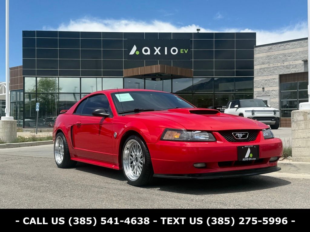 2004 Ford Mustang GT Coupe RWD