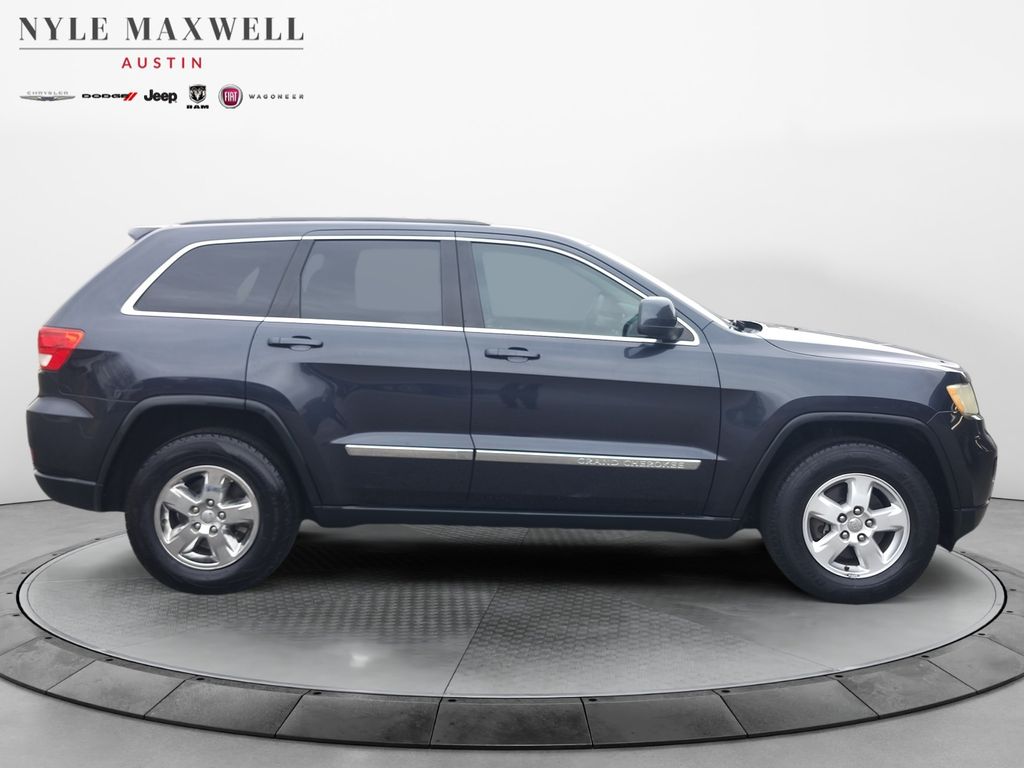 Used Car 2013 Jeep Grand Cherokee  Laredo For Sale Under $10,000 In Austin, Texas