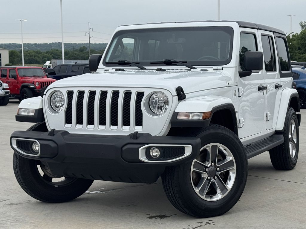 2022 Jeep Wrangler Sahara's photo