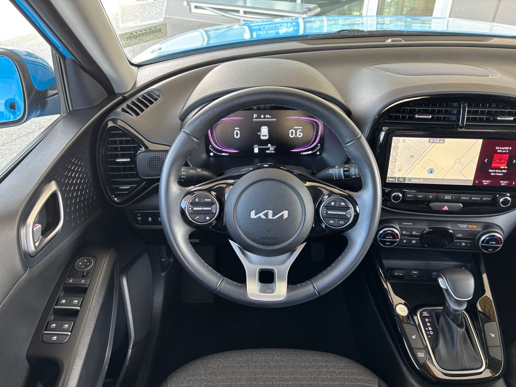 Thumbnail: 2023 Kia Soul - 10