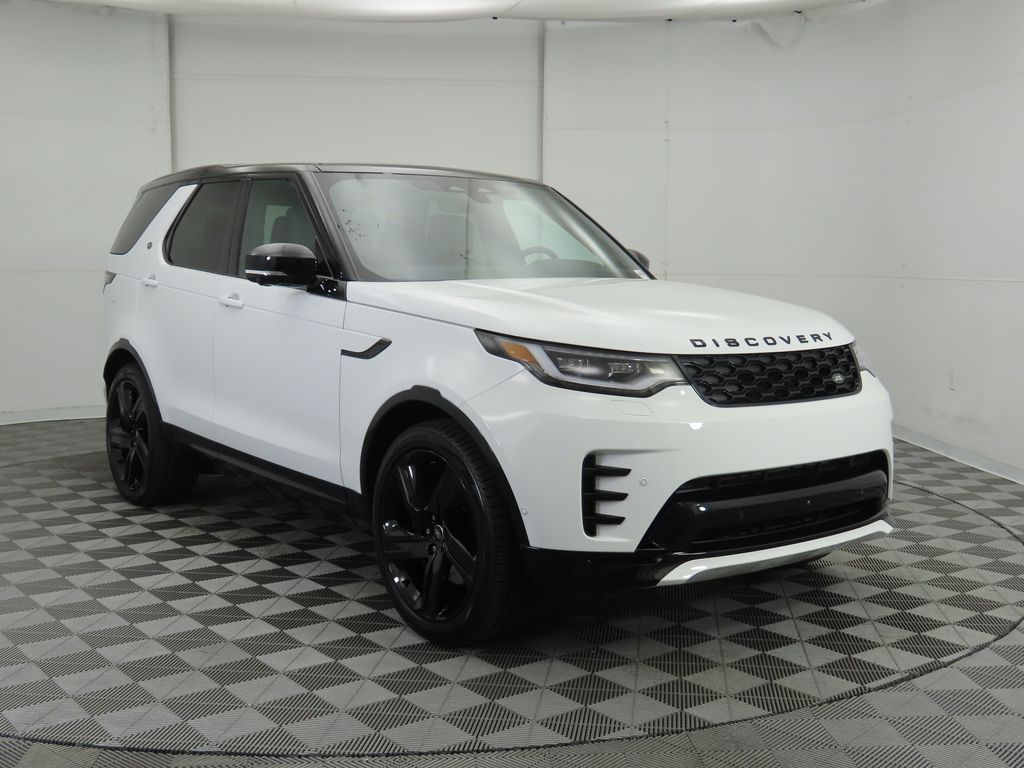 2024 Land Rover Discovery Dynamic SE 3