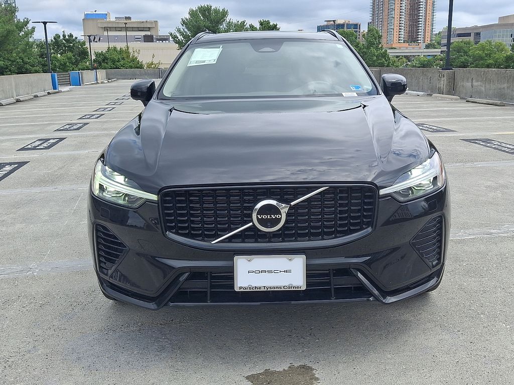 Thumbnail: 2023 Volvo XC60 - 6