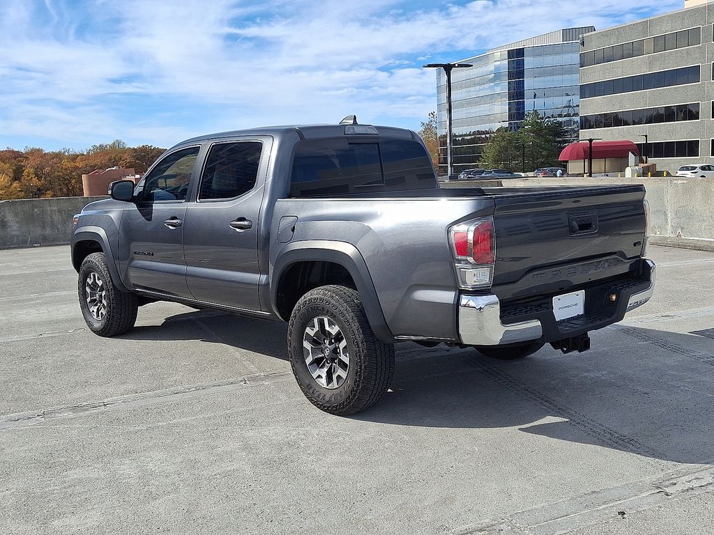 Thumbnail: 2023 Toyota Tacoma - 10