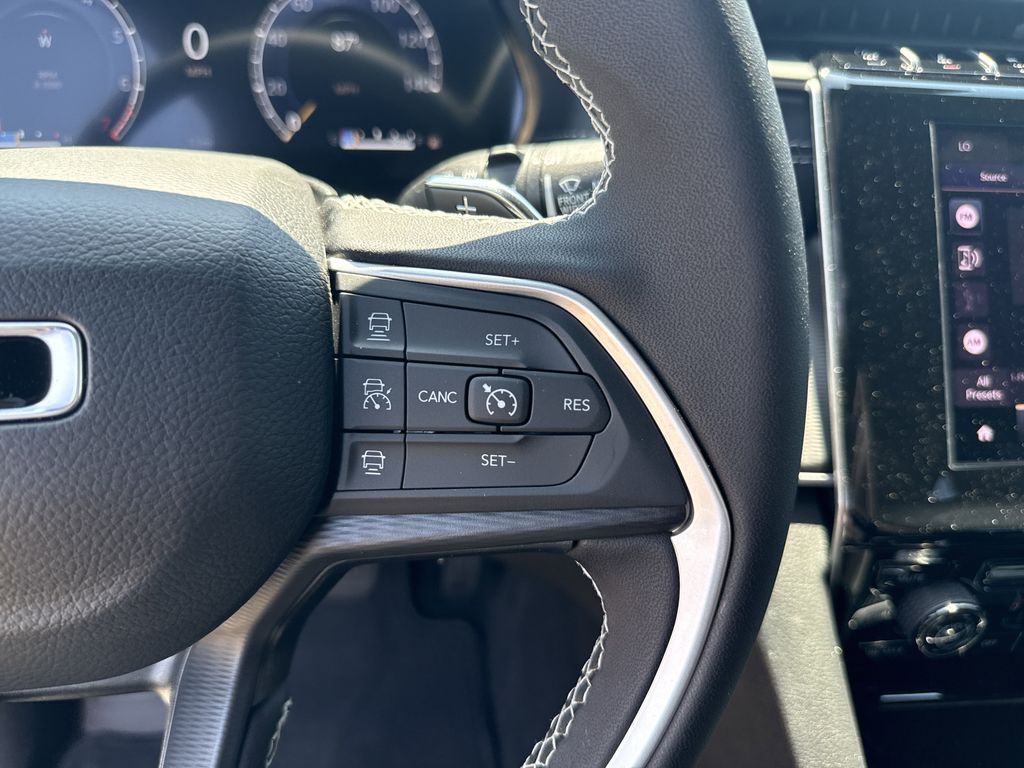 2026 Jeep Grand Cherokee L Laredo White/off-white at Martin Chrysler Dodge Jeep Ram