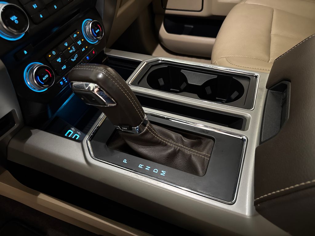 Used 2018 Black Ford Lariat image 31