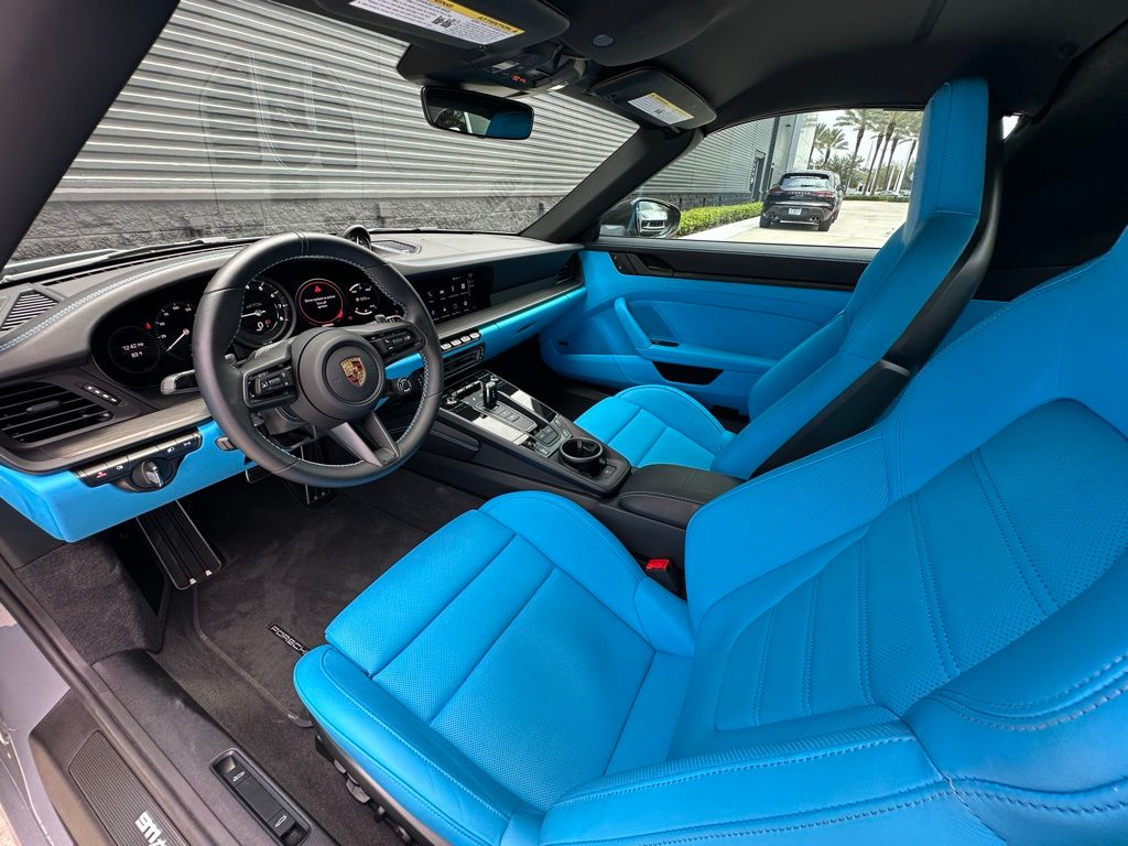 Thumbnail: 2024 Porsche 911 - 4