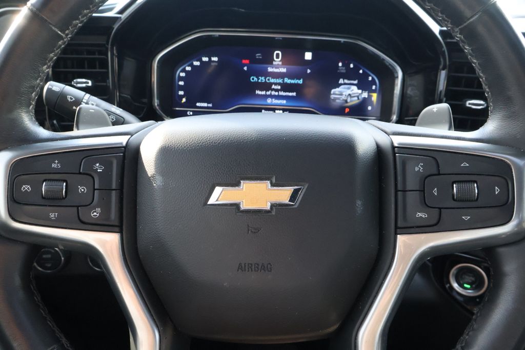 Thumbnail: 2022 Chevrolet Silverado 1500 - 23