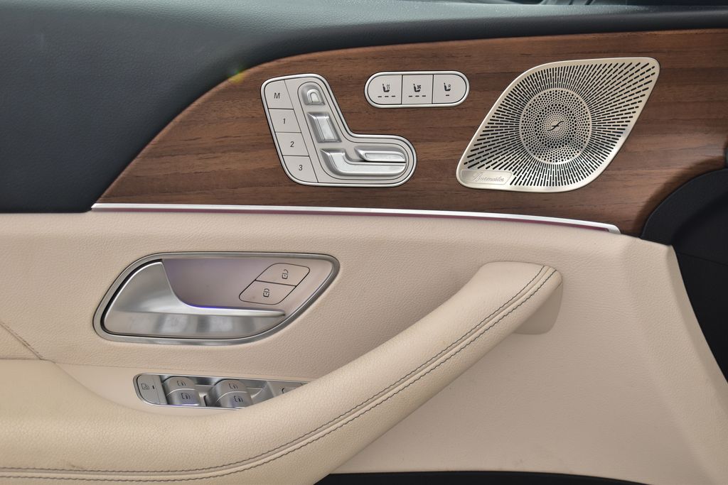 Thumbnail: 2023 Mercedes-Benz GLE - 12