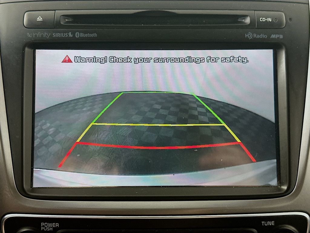 Used 2014 Silver Kia SX image 19