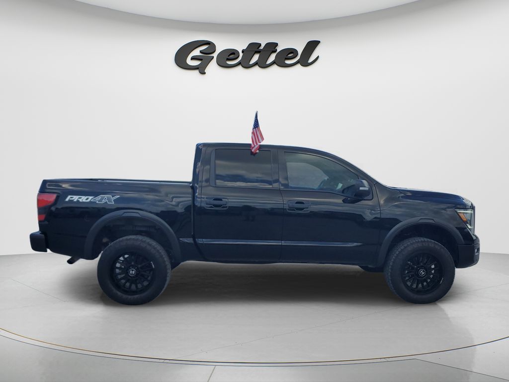 Used 2021 Black Nissan PRO-4X image 4