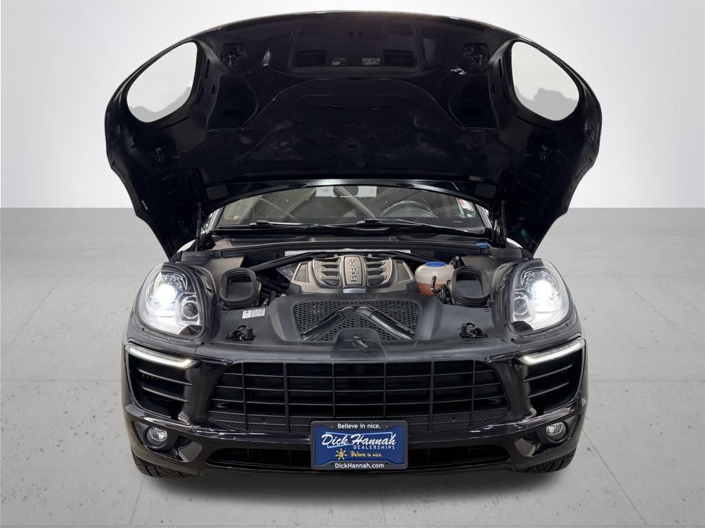 2016 Porsche Macan S