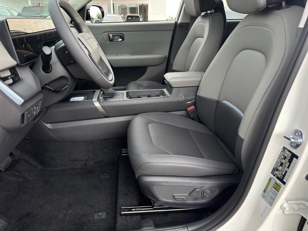 2027 Kia Seltos EX White at Shottenkirk Kia Fort Bend