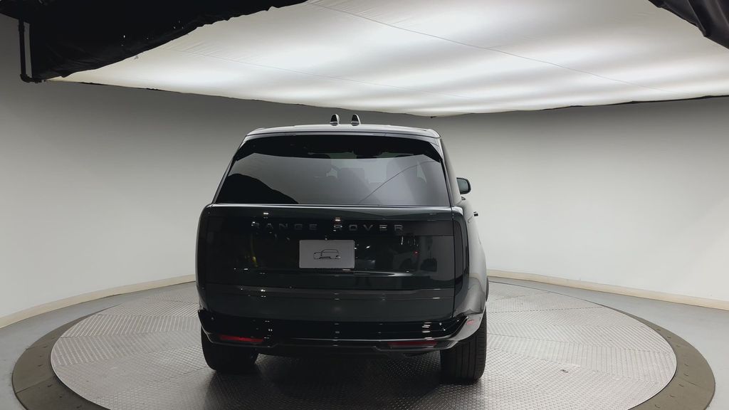 Thumbnail: 2026 Land Rover Range Rover - 3