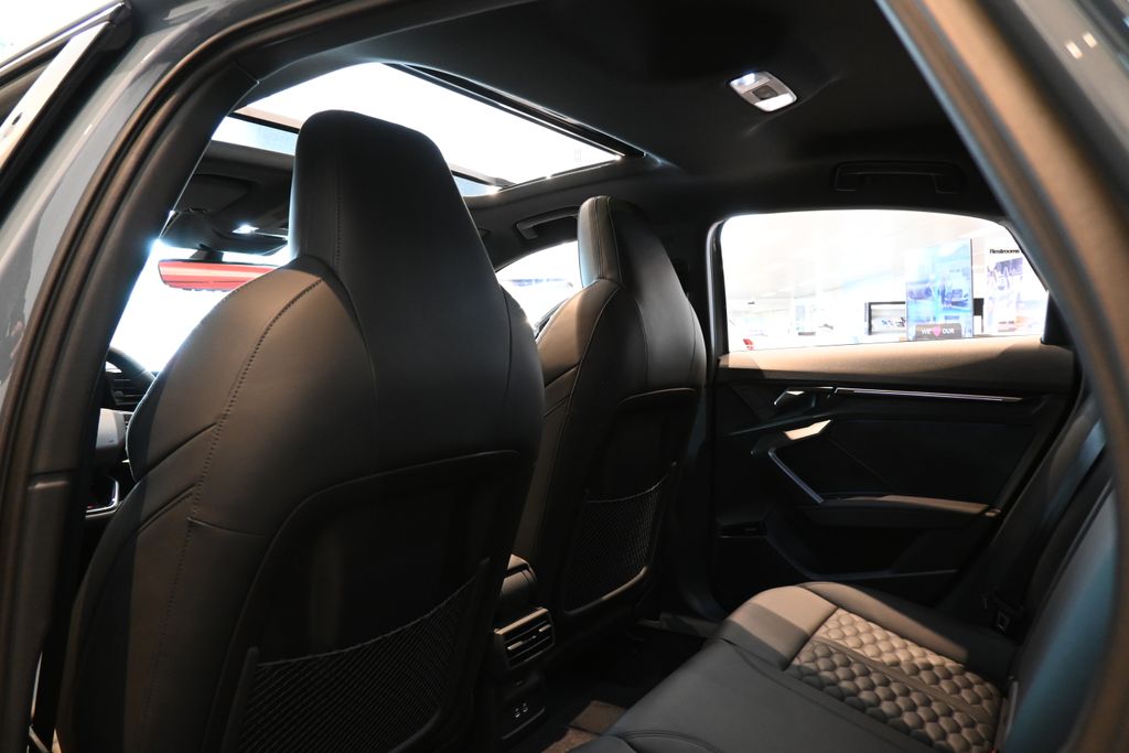 Thumbnail: 2026 Audi RS 3 - 27