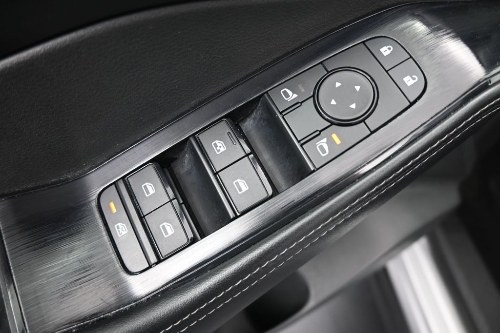 Used 2024 Nissan Rogue SUV