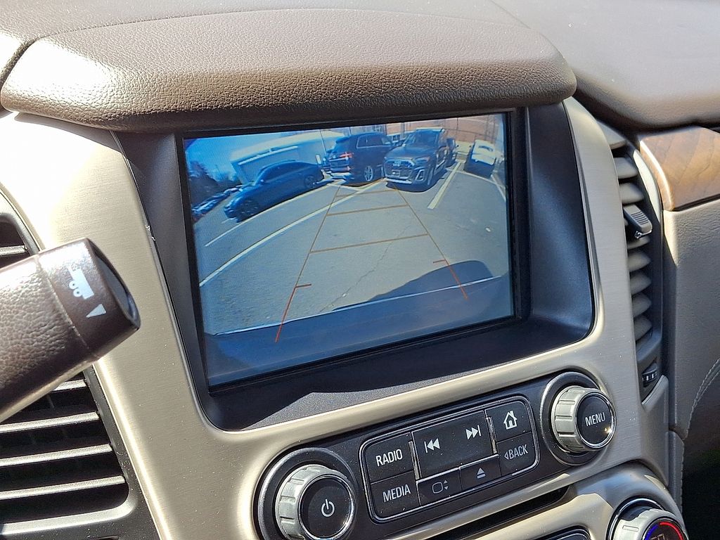 Thumbnail: 2018 GMC Yukon XL - 18