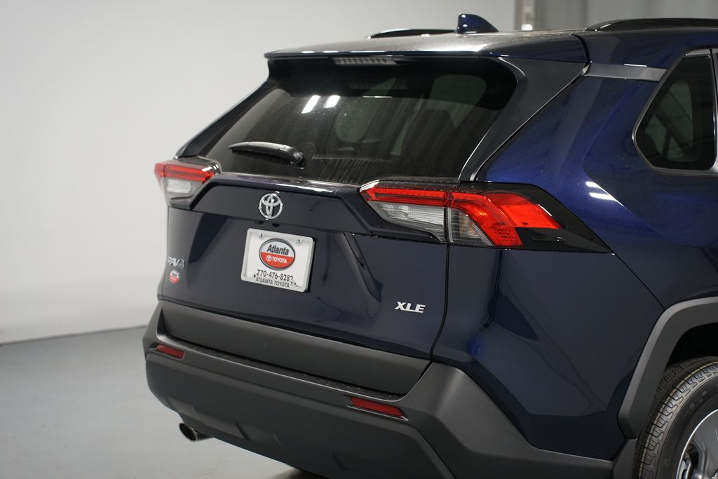 Thumbnail: 2025 Toyota RAV4 - 9
