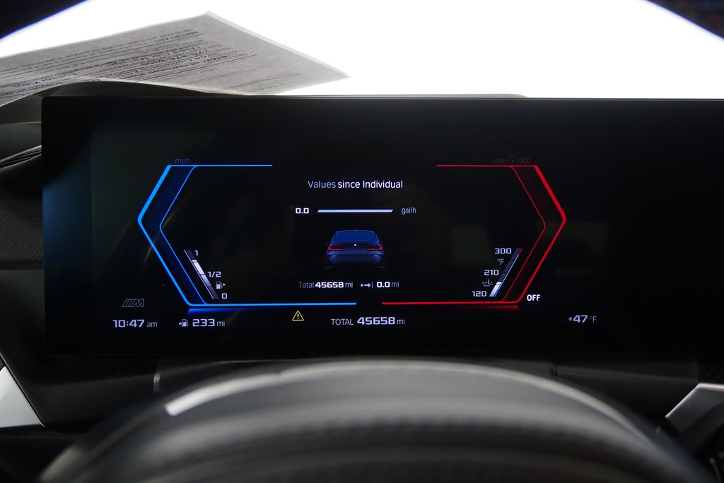 Thumbnail: 2023 BMW M3 - 25