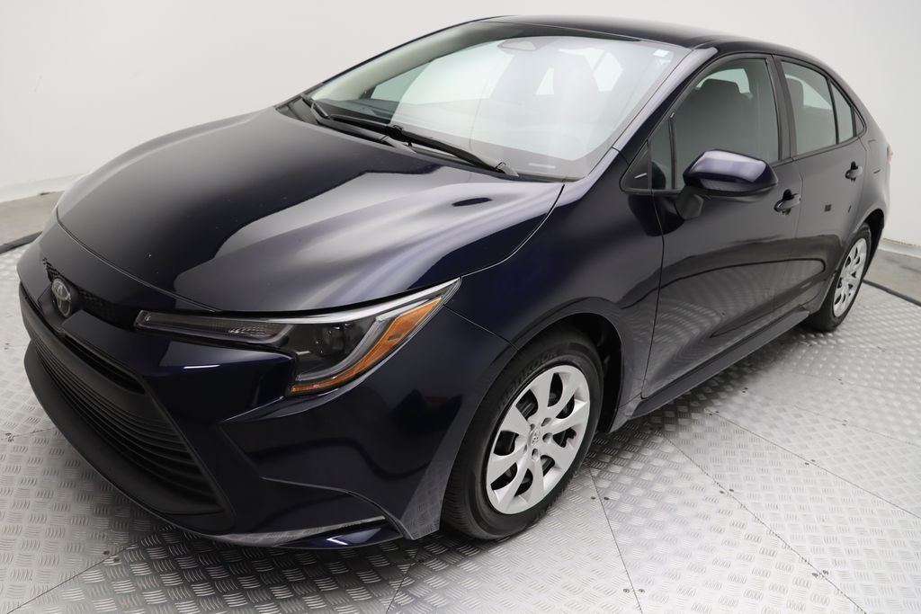 2024 Toyota Corolla LE 2