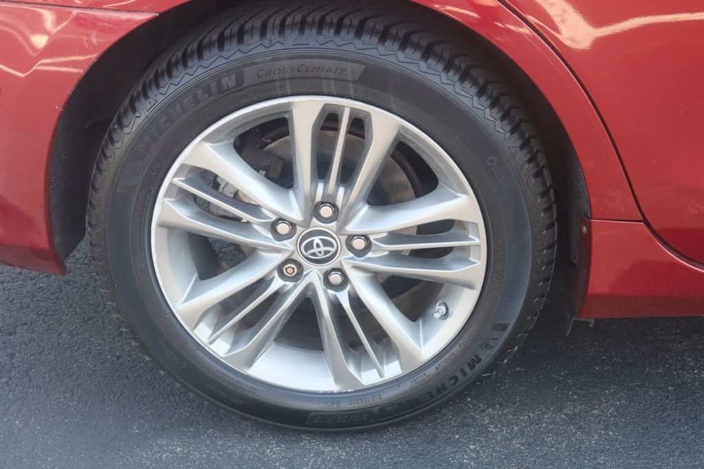 Used 2015 Toyota Camry Sedan