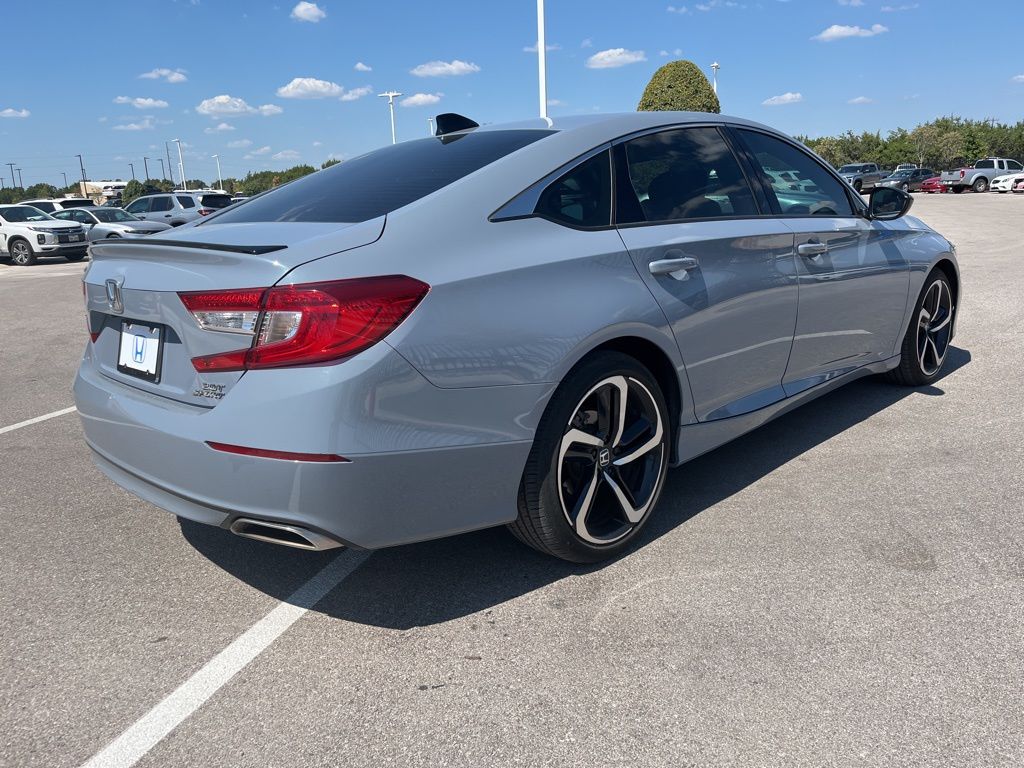 Thumbnail: 2022 Honda Accord - 4