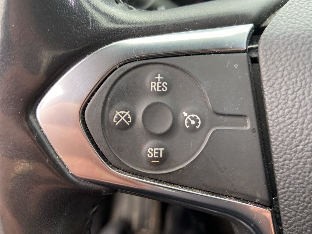 2019 Chevrolet Traverse LT 19
