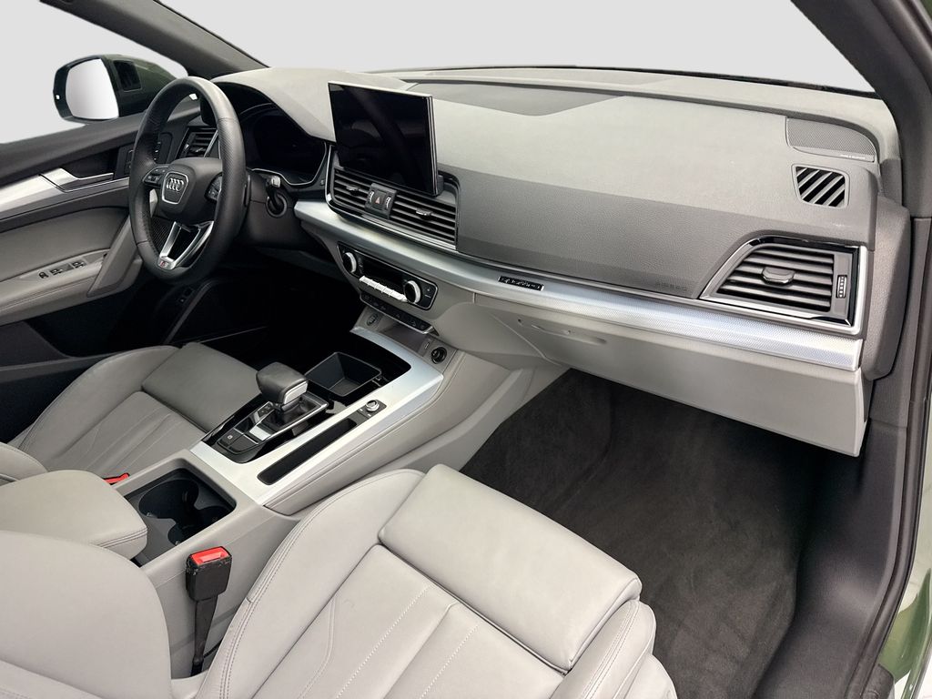 Thumbnail: 2024 Audi Q5 - 15