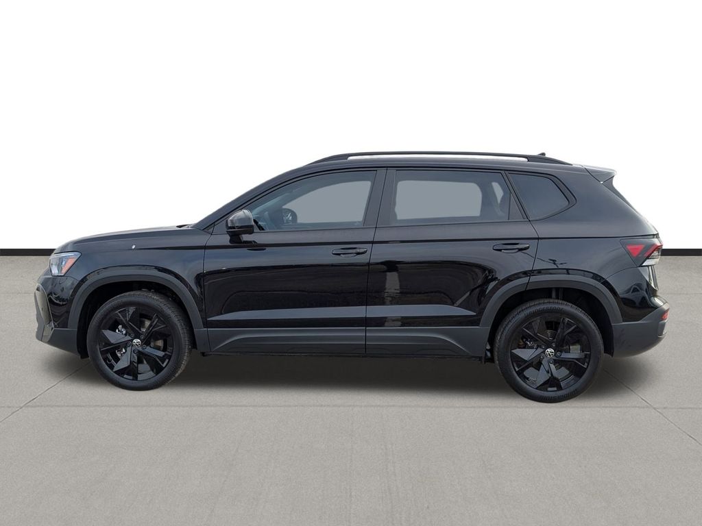 2026 Volkswagen Taos 1.5T SE Black - 7