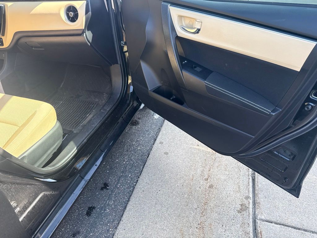 2019 Black Sand Pearl Toyota Corolla LE w/Toyota Safety Sense FWD Sedan