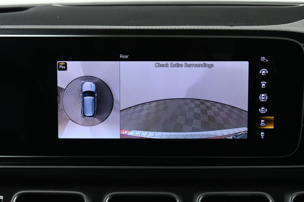 Thumbnail: 2023 Mercedes-Benz GLE - 23