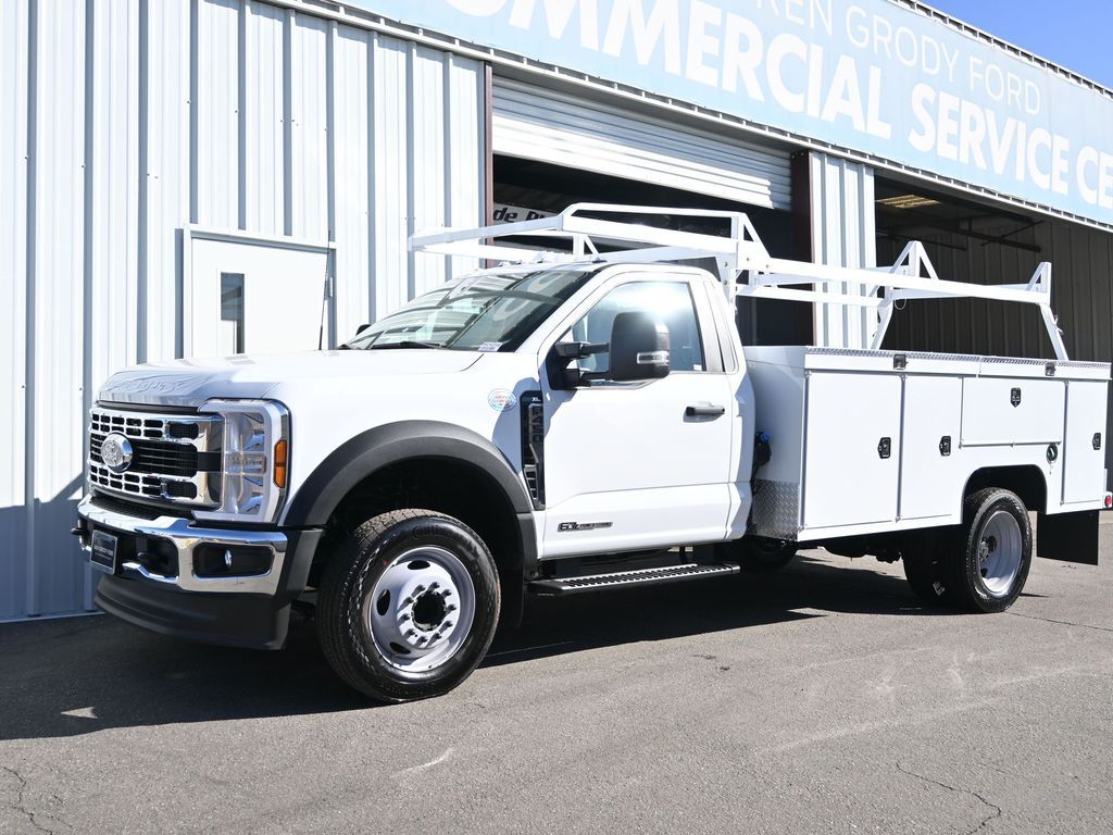 2024 Ford F-450 Chassis XL